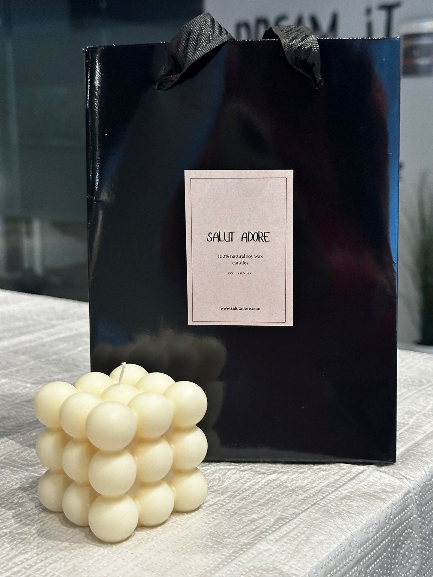 Bubble Cube - Salut Adore -